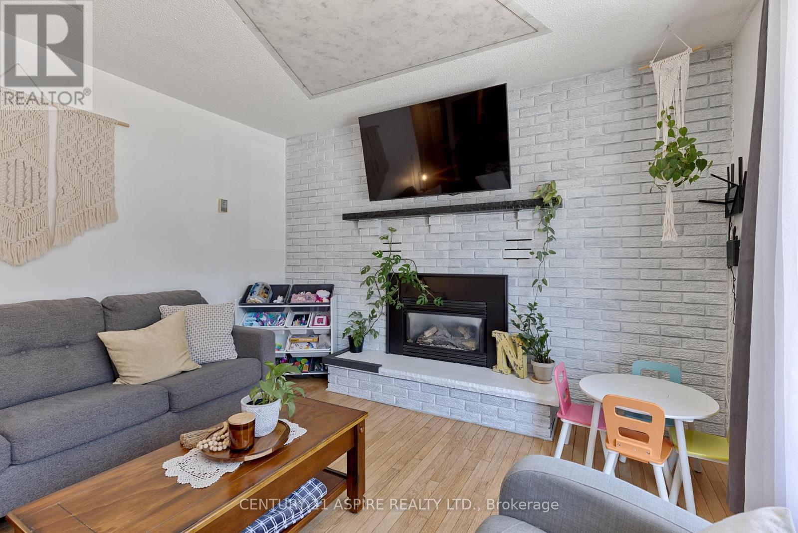 42 East Street E, Petawawa, Ontario  K8H 2N9 - Photo 12 - X13027900