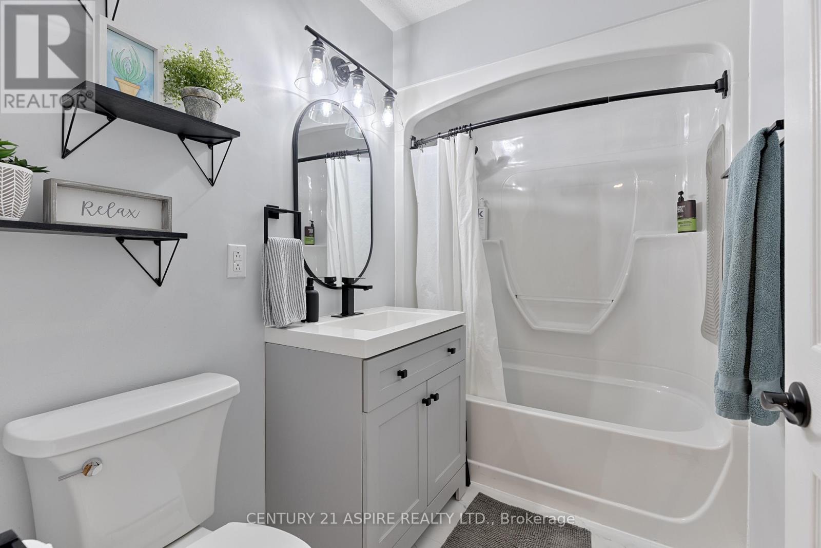 42 East Street E, Petawawa, Ontario  K8H 2N9 - Photo 17 - X13027900