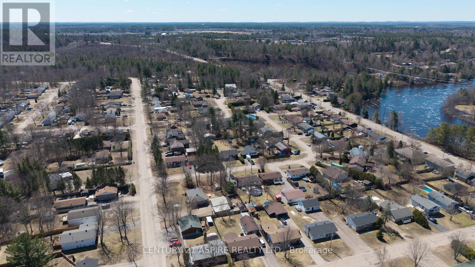 42 East Street E, Petawawa, Ontario  K8H 2N9 - Photo 45 - X13027900