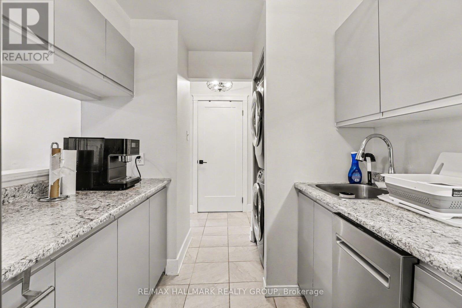 312 - 280 Brittany Drive, Ottawa, Ontario  K1K 4M4 - Photo 7 - X13027820