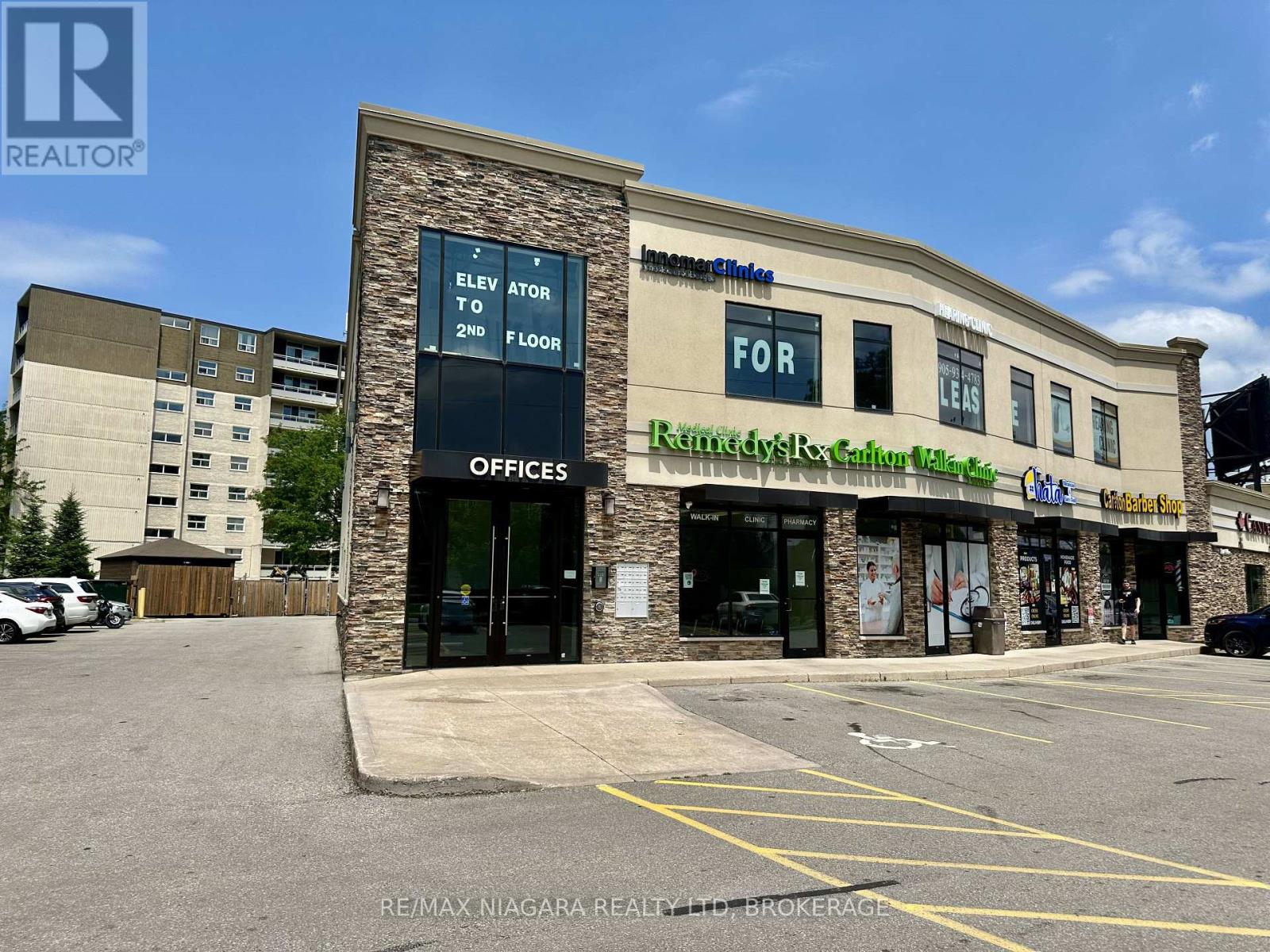 Unit 203 - 359 Carlton Street, St. Catharines, Ontario  L2N 1C2 - Photo 2 - X13027890