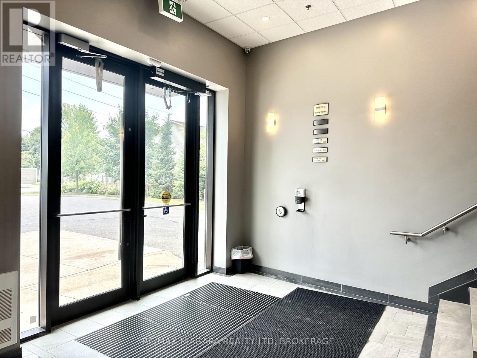 Unit 203 - 359 Carlton Street, St. Catharines, Ontario  L2N 1C2 - Photo 5 - X13027890