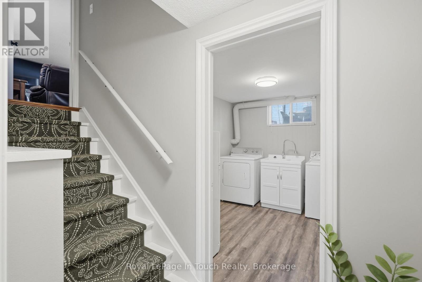 636 Broadview Avenue, Orillia, Ontario  L3V 6N8 - Photo 29 - S13027876