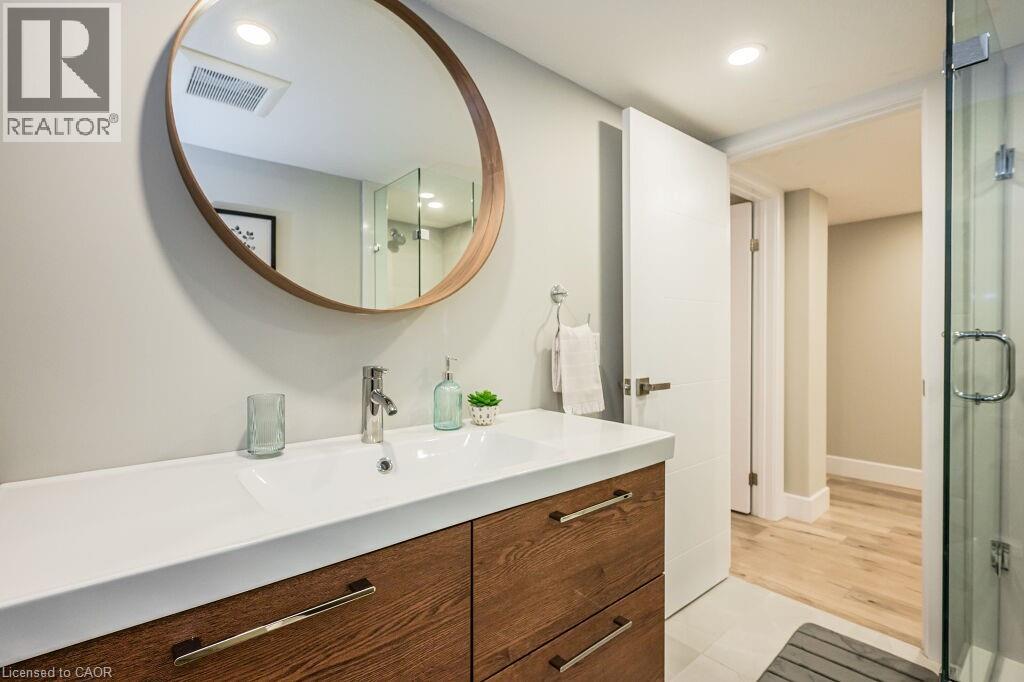 543 Dunbar Road S Unit# Lower, Kitchener, Ontario  N2M 2X1 - Photo 19 - 40822665