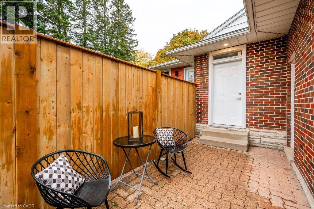 543 Dunbar Road S Unit# Lower, Kitchener, Ontario  N2M 2X1 - Photo 4 - 40822665