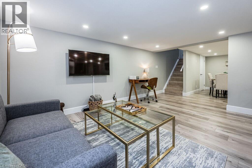 543 Dunbar Road S Unit# Lower, Kitchener, Ontario  N2M 2X1 - Photo 8 - 40822665