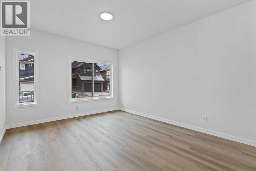 966 Chinook Winds Meadow SW, Airdrie, Alberta  T4B 5R1 - Photo 5 - A2239371