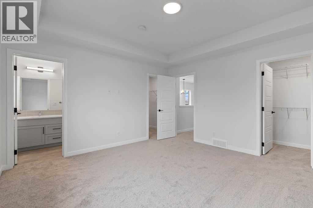 966 Chinook Winds Meadow SW, Airdrie, Alberta  T4B 5R1 - Photo 25 - A2239371