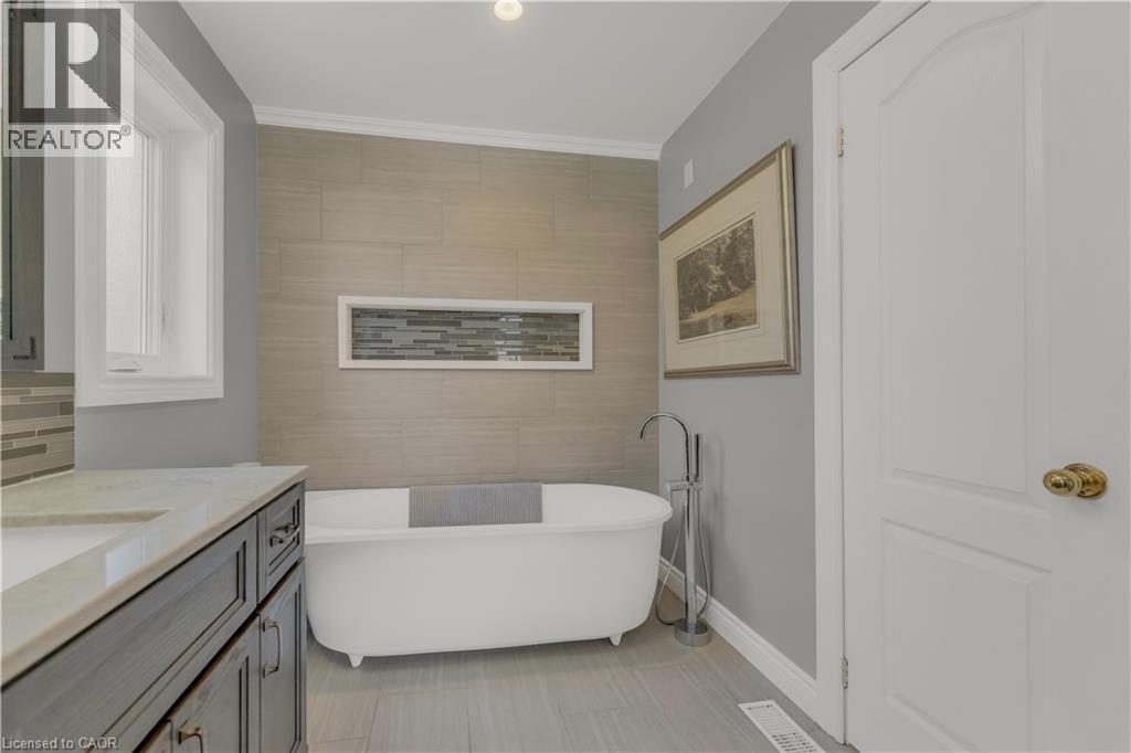 74 Laurendale Avenue, Waterdown, Ontario  L8B 0M6 - Photo 20 - 40821081