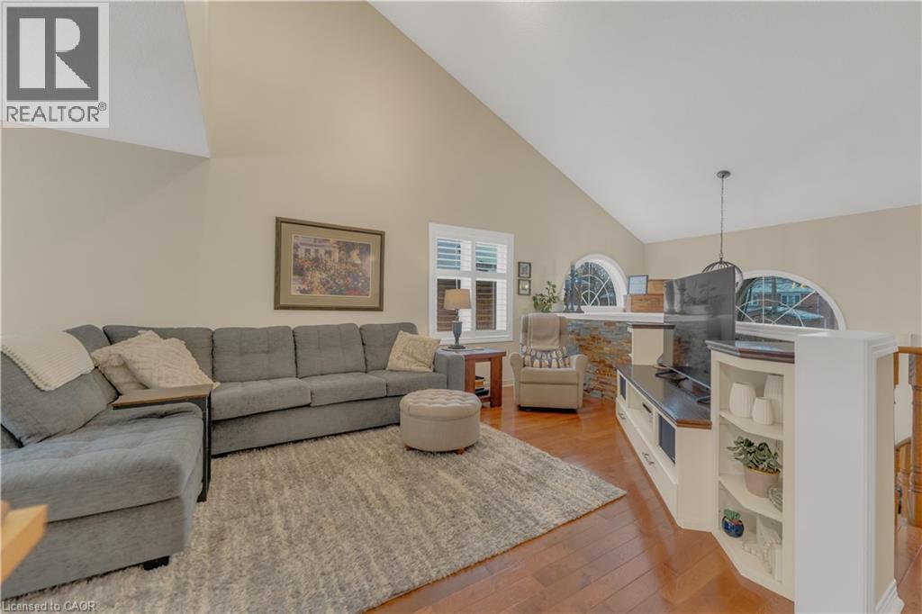 74 Laurendale Avenue, Waterdown, Ontario  L8B 0M6 - Photo 31 - 40821081