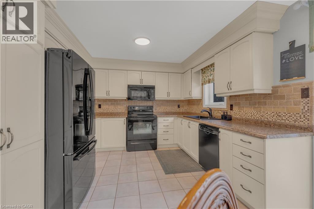 74 Laurendale Avenue, Waterdown, Ontario  L8B 0M6 - Photo 21 - 40821081