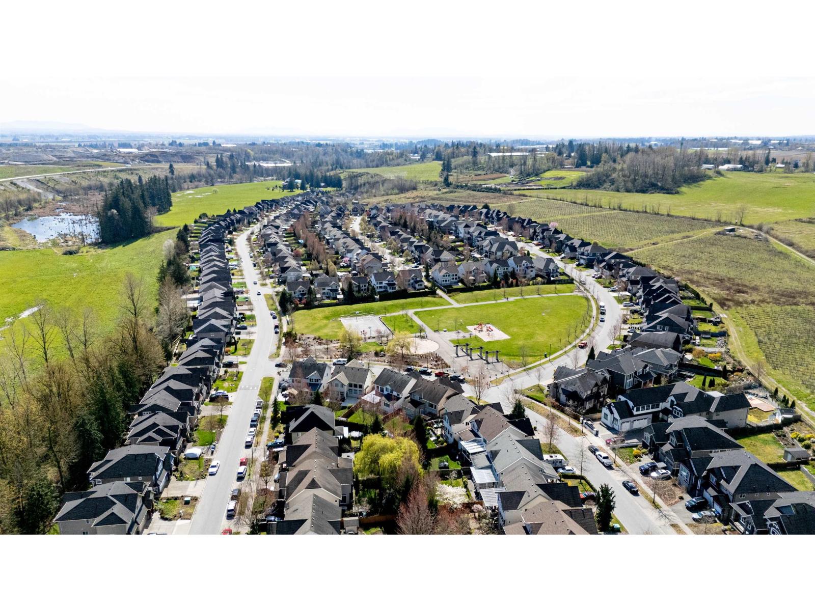 2343 Merlot Boulevard, Abbotsford, British Columbia  V4X 0A6 - Photo 9 - R3108086