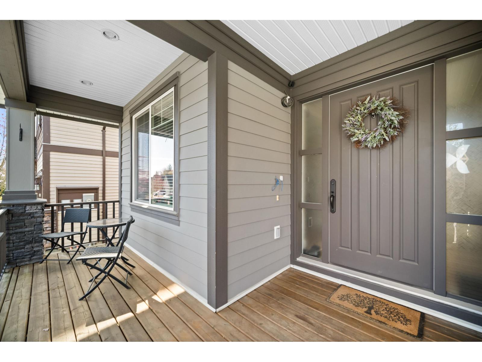 2343 Merlot Boulevard, Abbotsford, British Columbia  V4X 0A6 - Photo 3 - R3108086