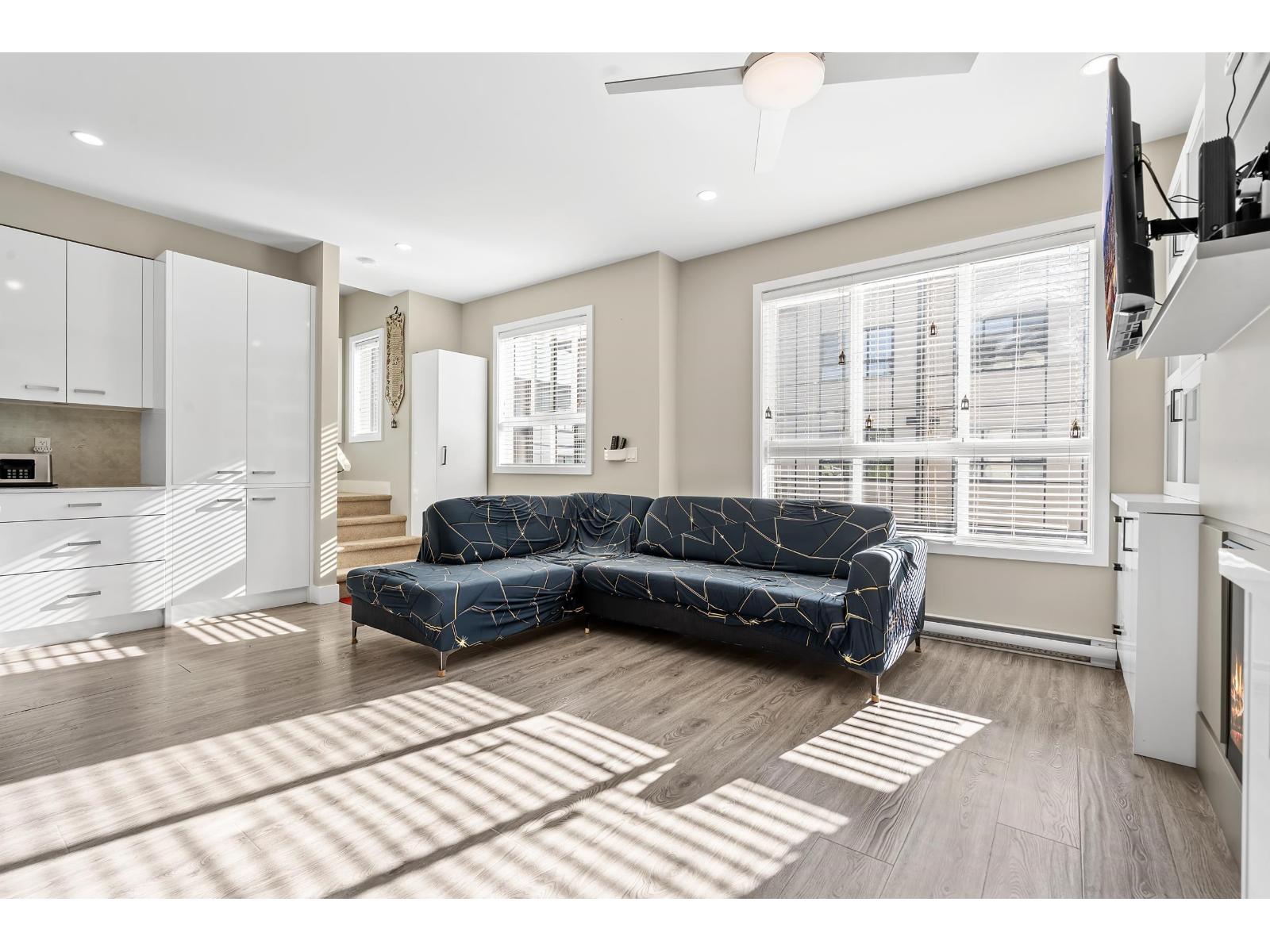 23 1938 Parallel Road, Abbotsford, British Columbia  V3G 2C6 - Photo 6 - R3113278