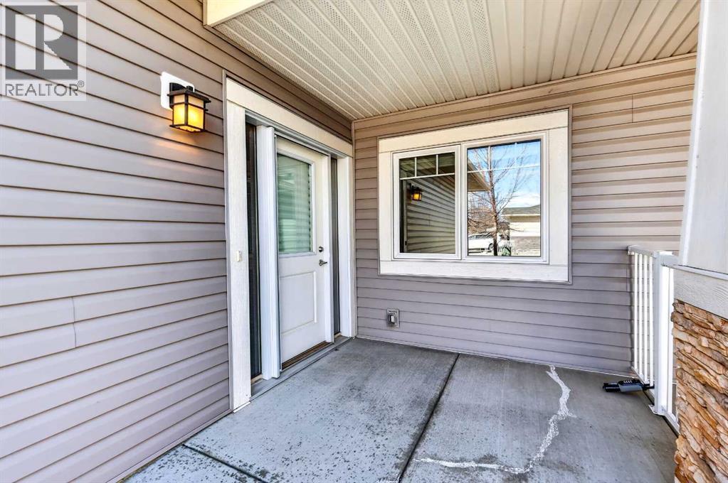 164 Cambridge Glen Drive, Strathmore, Alberta  T1P 0E6 - Photo 2 - A2301756