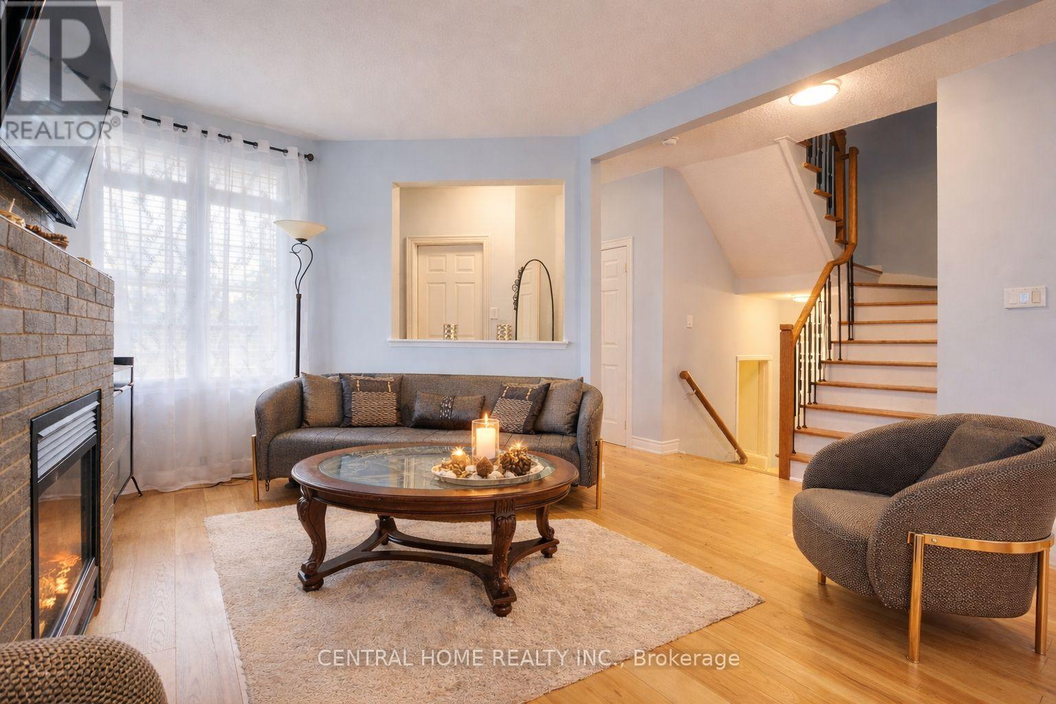 401 Cranston Park Avenue, Vaughan, Ontario  L6A 2R8 - Photo 4 - N13027824