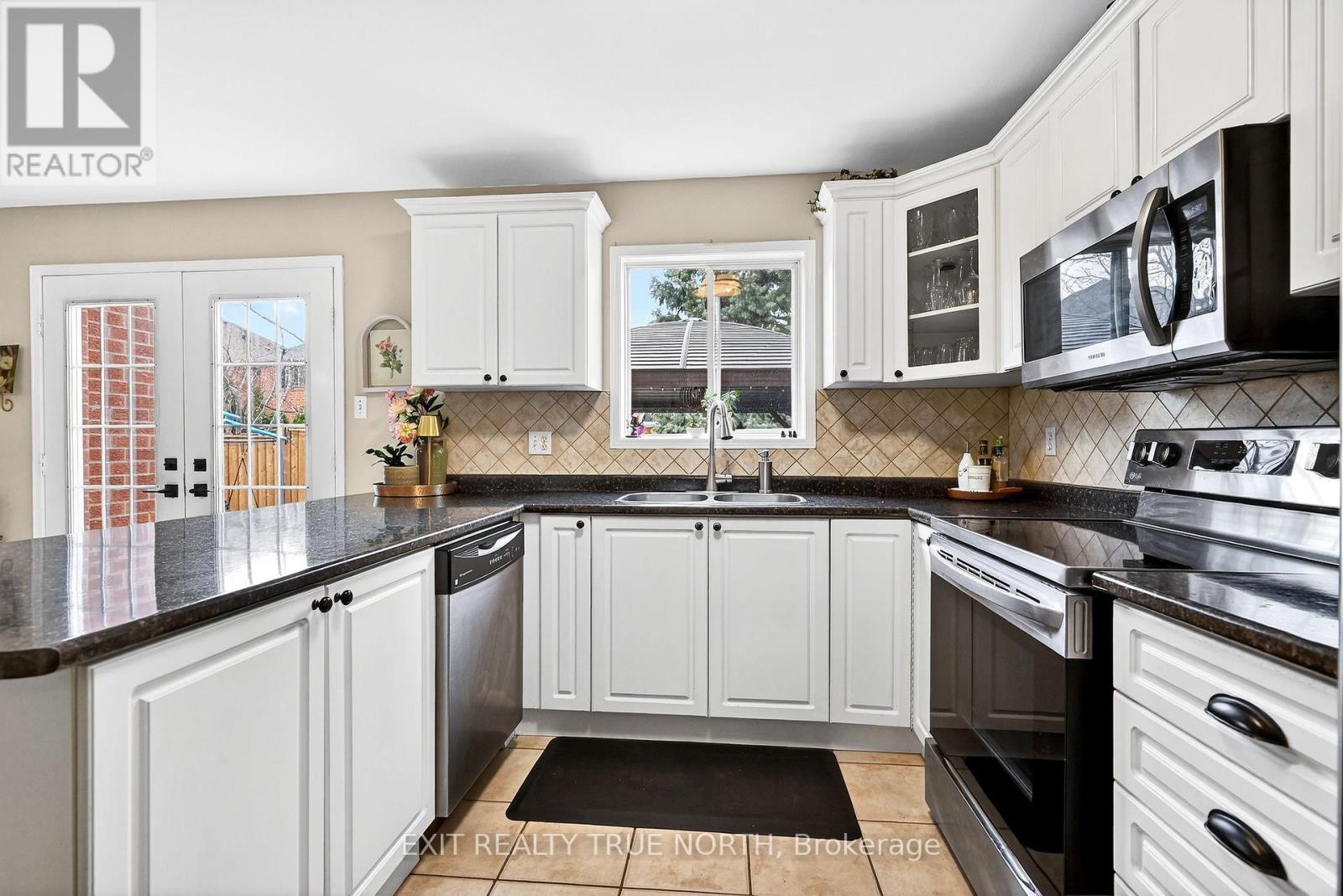 17 Chester Crescent, Halton Hills, Ontario  L7G 5W5 - Photo 12 - W13027818