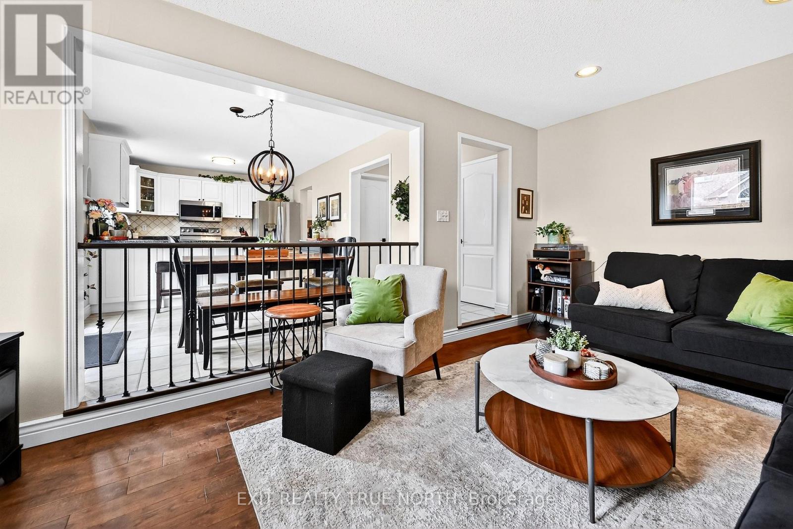 17 Chester Crescent, Halton Hills, Ontario  L7G 5W5 - Photo 19 - W13027818