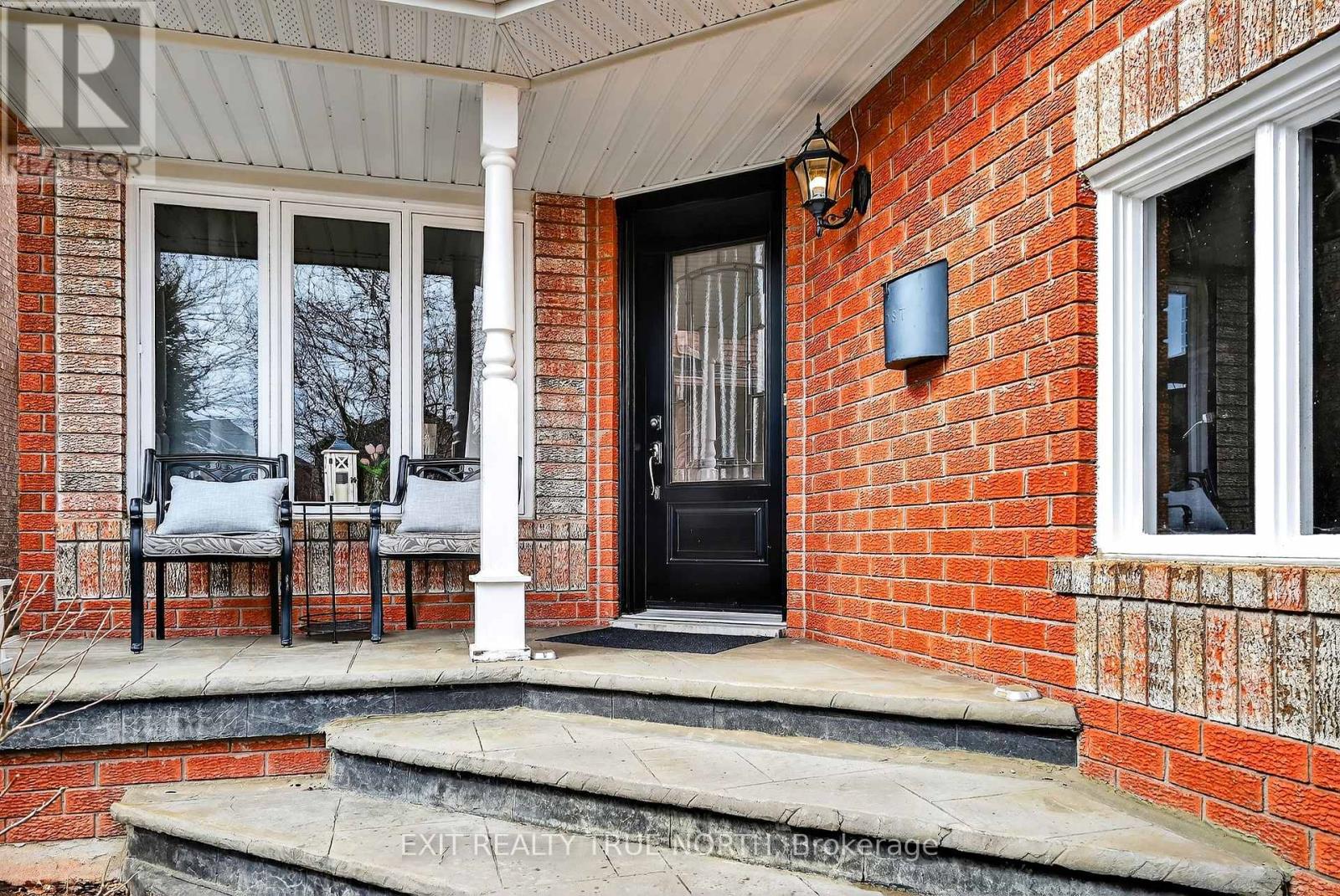 17 Chester Crescent, Halton Hills, Ontario  L7G 5W5 - Photo 2 - W13027818