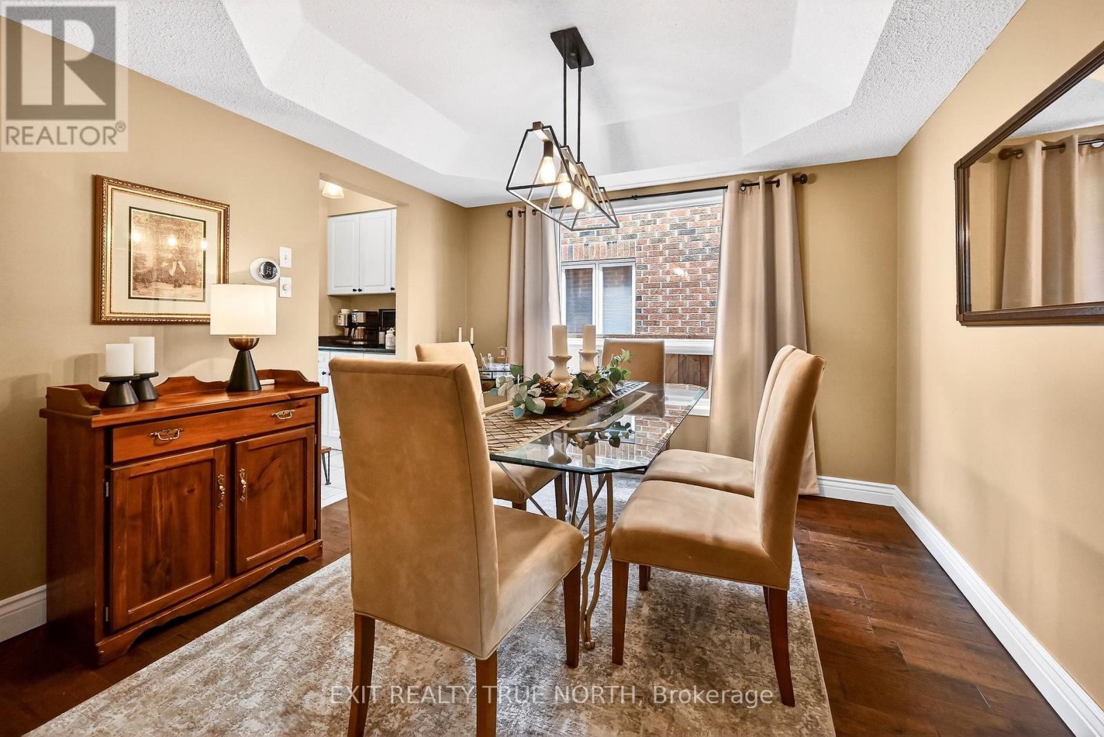 17 Chester Crescent, Halton Hills, Ontario  L7G 5W5 - Photo 9 - W13027818