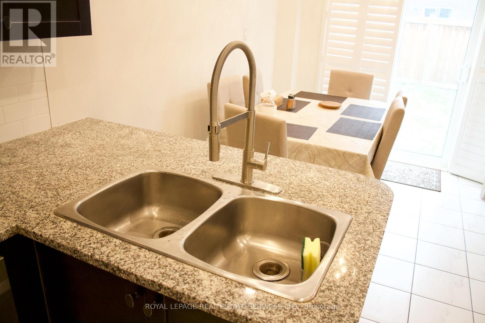 630 Mockridge Terrace, Milton, Ontario  L6T 8W1 - Photo 14 - W13027832