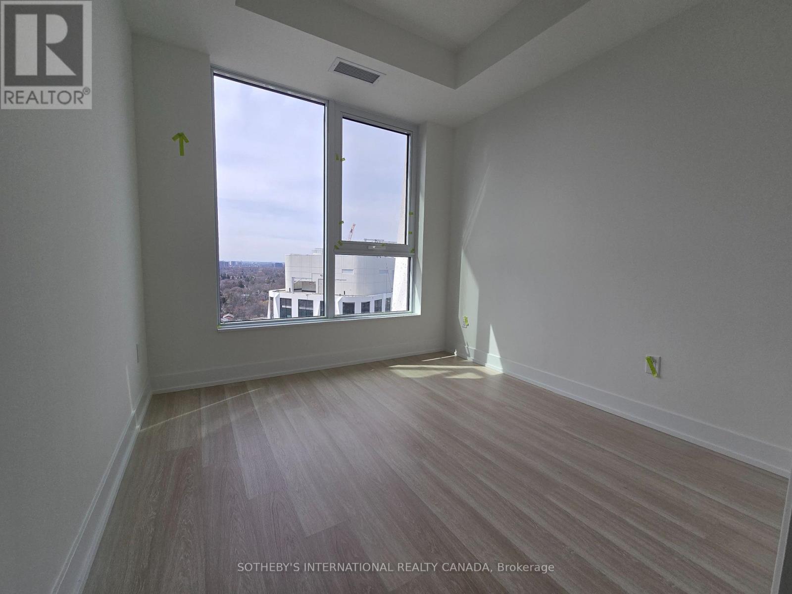 2410 - 60 Central Park Road Way, Toronto, Ontario  M9A 0E6 - Photo 36 - W13027860