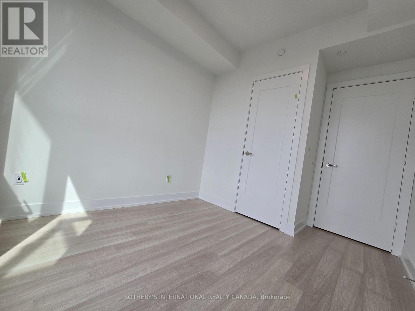 2410 - 60 Central Park Road Way, Toronto, Ontario  M9A 0E6 - Photo 42 - W13027860