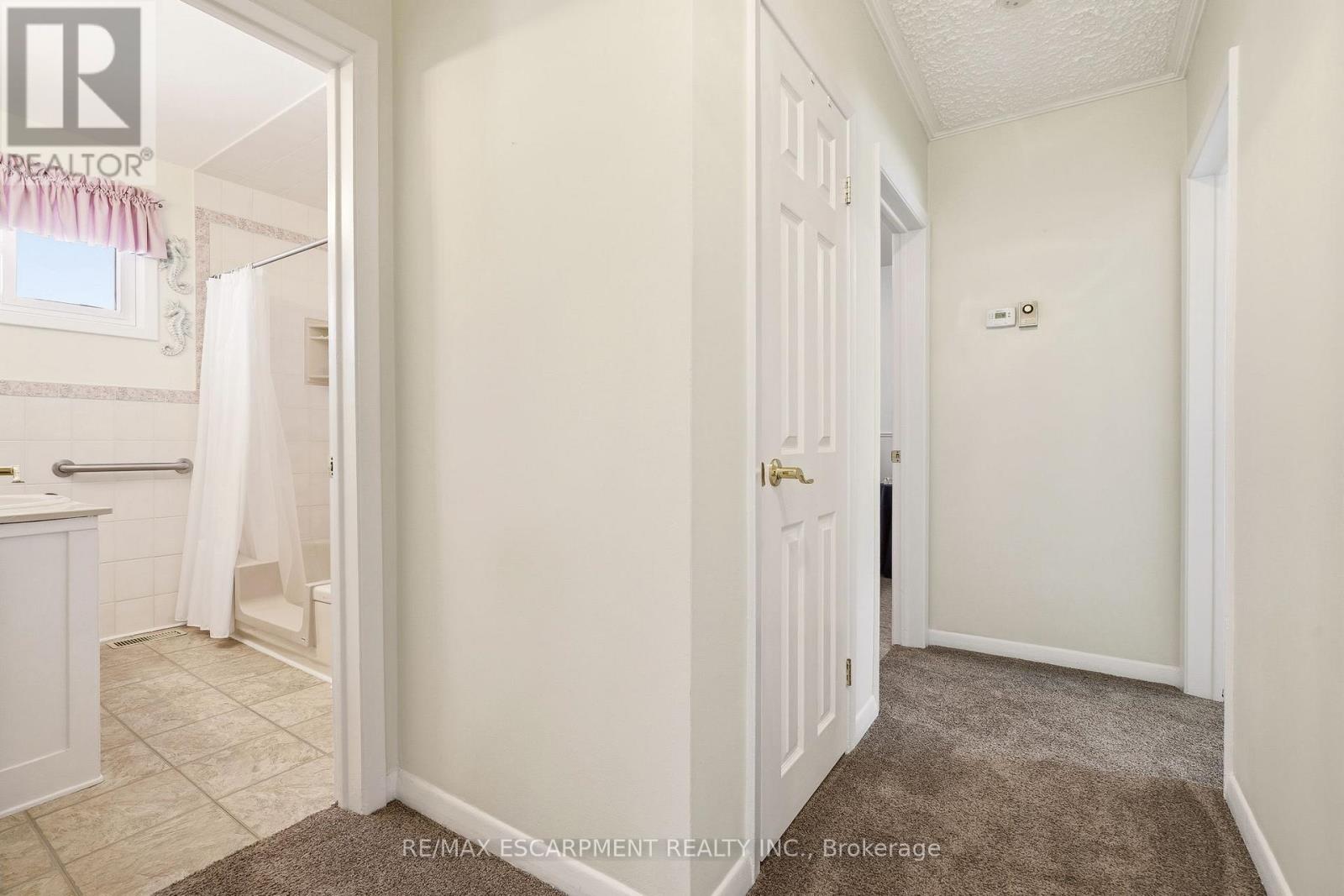 491 Warminster Drive, Oakville, Ontario  L6L 4N4 - Photo 12 - W13027872