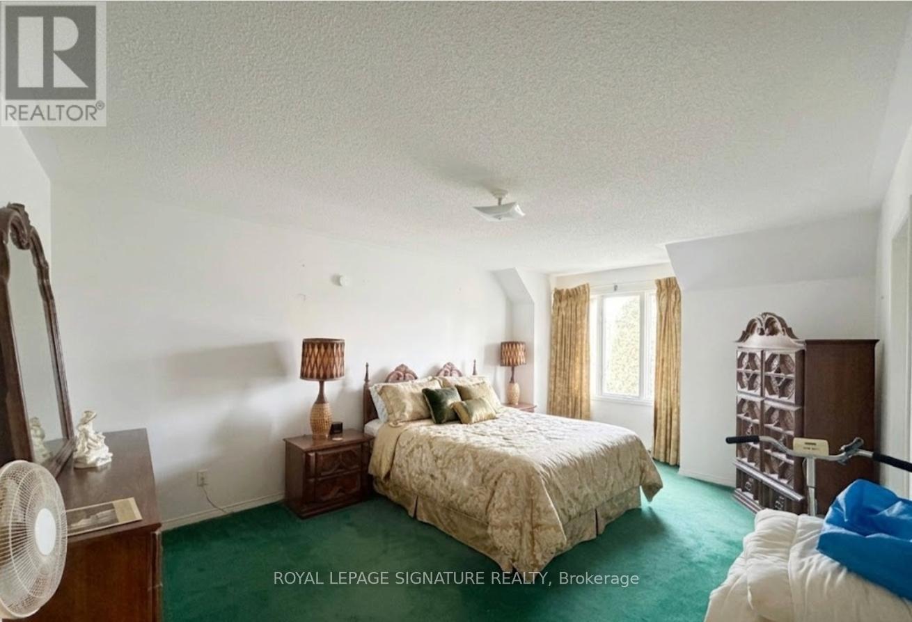 44 Park Street W, Mississauga, Ontario  L5H 1G7 - Photo 15 - W13027878