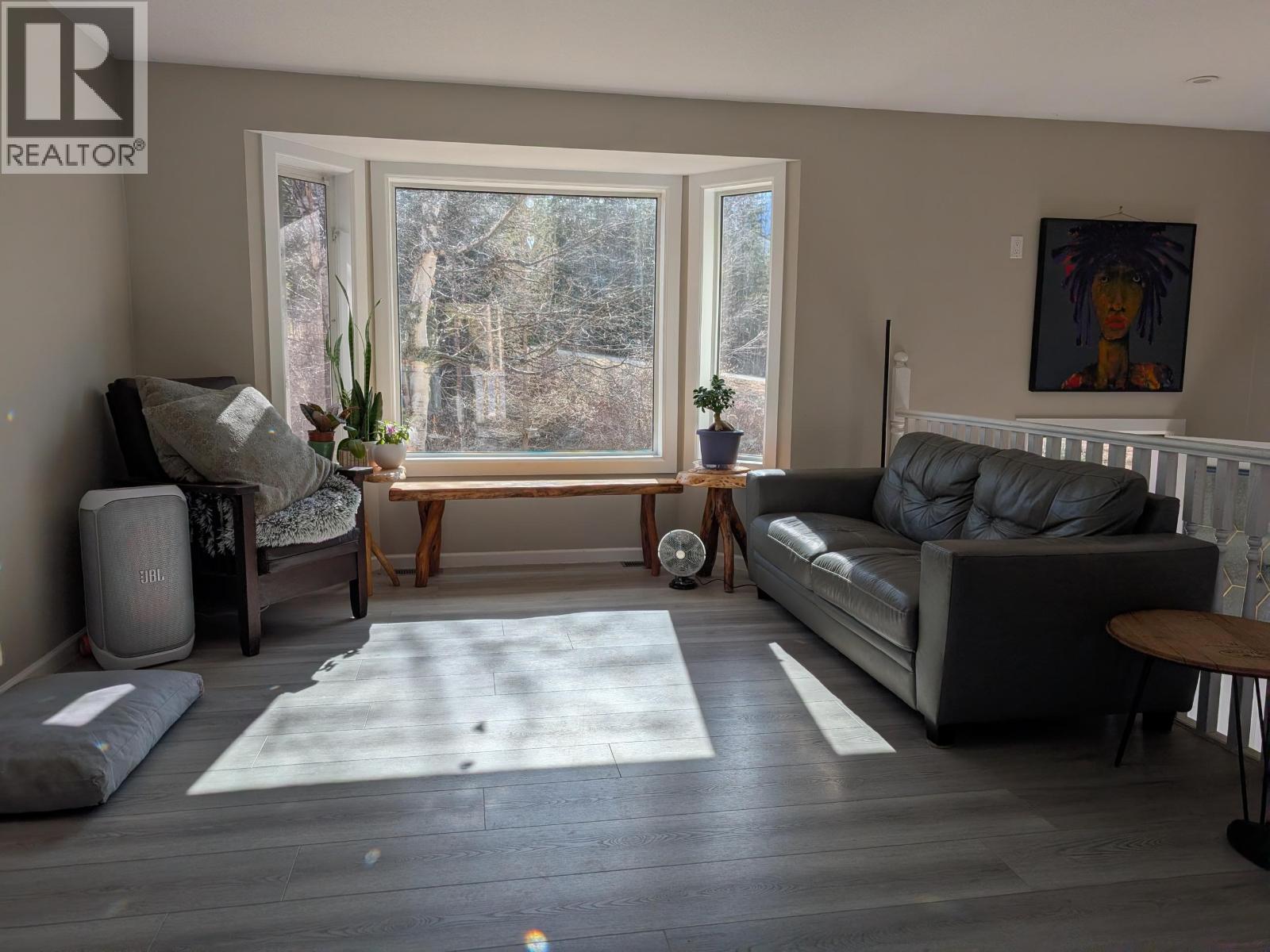 9054 Horlings Road, Smithers, British Columbia  V0J 2N2 - Photo 4 - R3105072