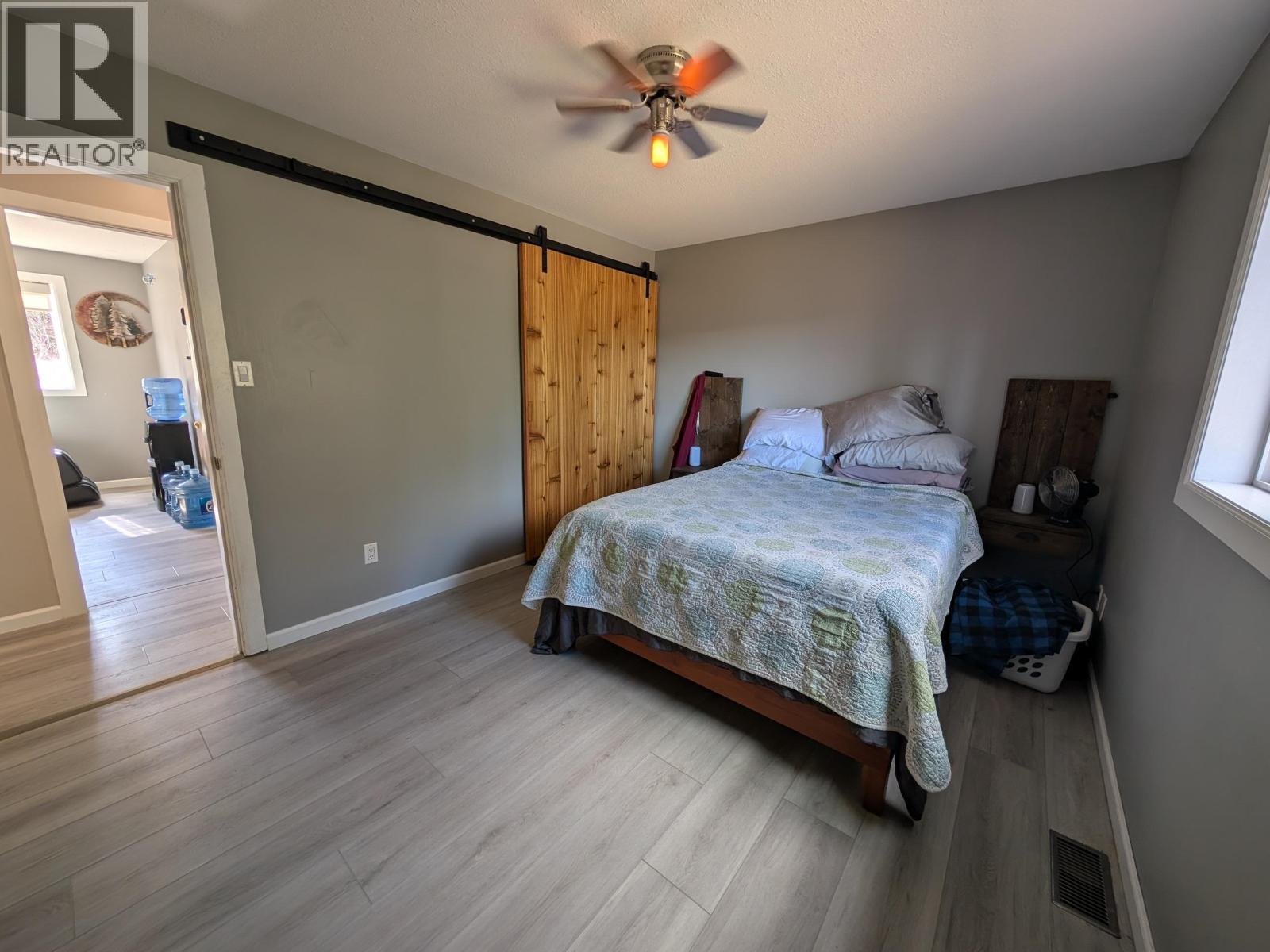 9054 Horlings Road, Smithers, British Columbia  V0J 2N2 - Photo 10 - R3105072