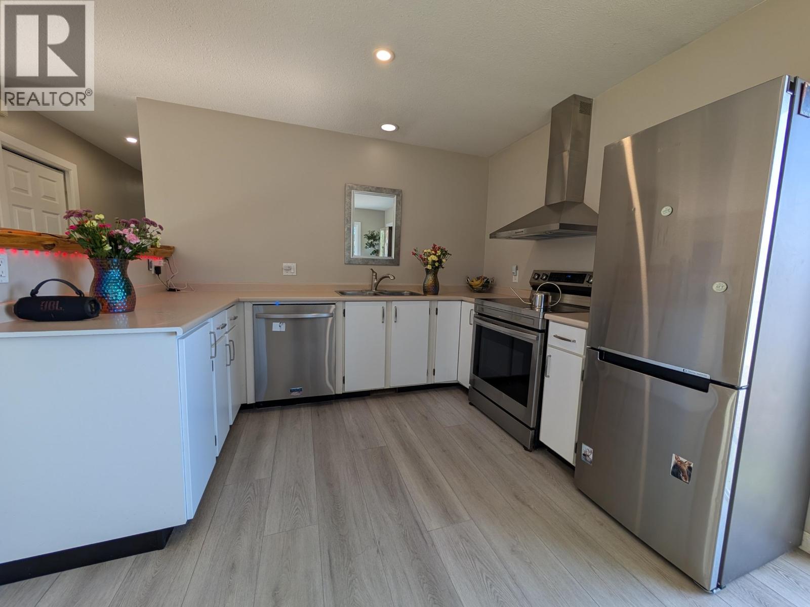 9054 Horlings Road, Smithers, British Columbia  V0J 2N2 - Photo 7 - R3105072