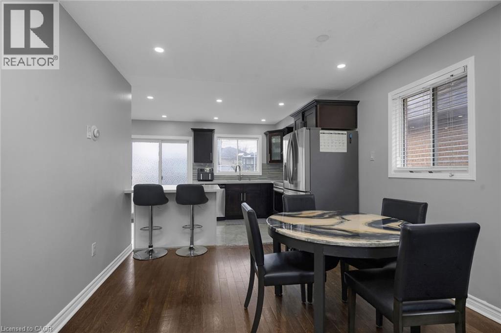 114 Royal Orchard Drive, Brampton, Ontario  L6X 4L4 - Photo 9 - 40821484