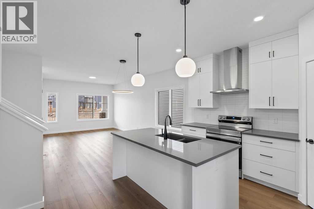 990 Chinook Winds Meadow SW, Airdrie, Alberta  T4B 5R1 - Photo 11 - A2239358