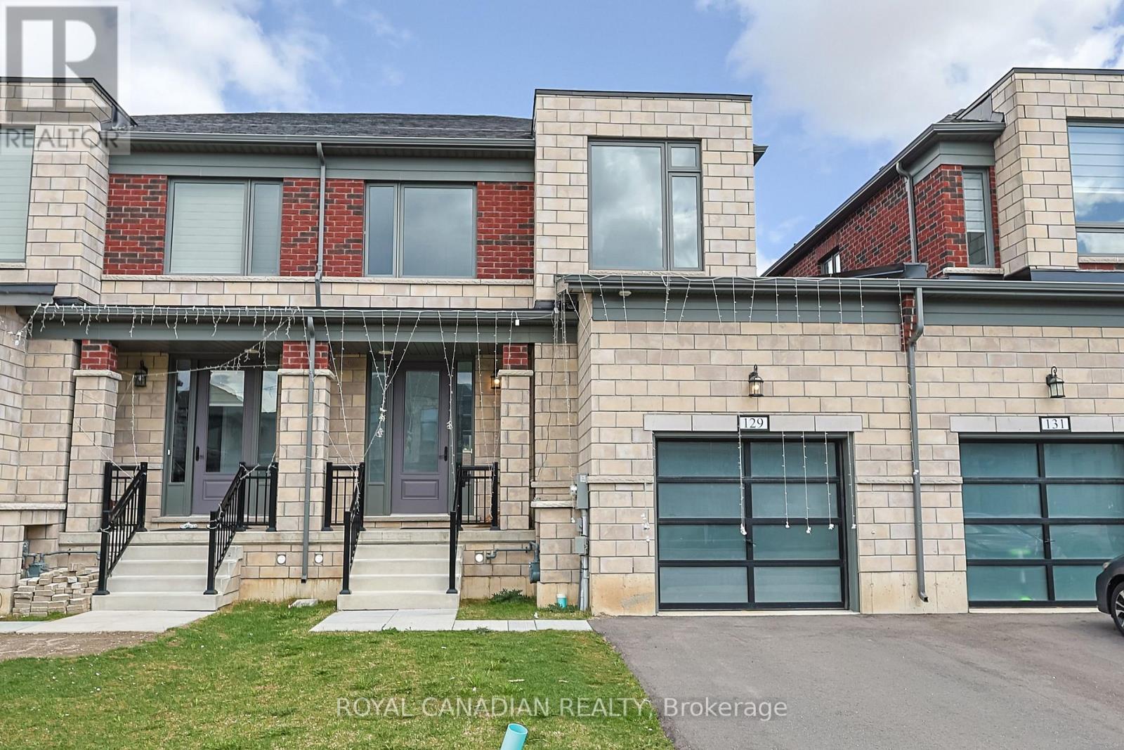 129 Cole Terrace E, Woodstock, Ontario  N4T 0P5 - Photo 2 - X13027814