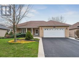 18 SEA BREEZE DRIVE, Norfolk, Ontario