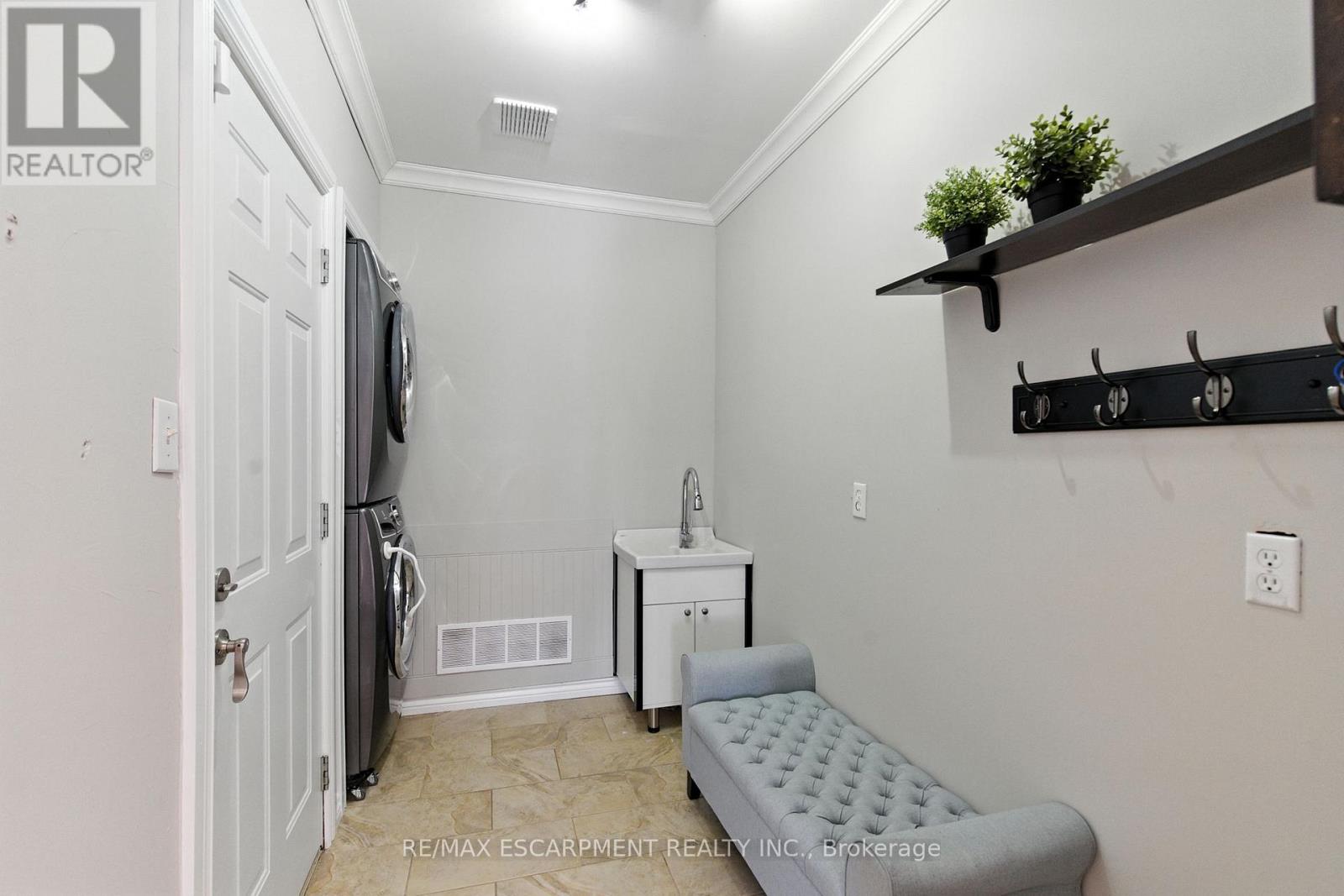 106 Ryans Way, Hamilton, Ontario  L8B 0P3 - Photo 20 - X13027856