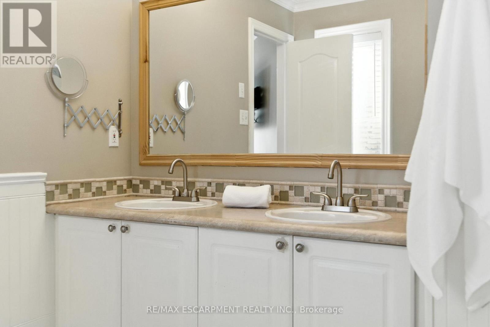 106 Ryans Way, Hamilton, Ontario  L8B 0P3 - Photo 27 - X13027856