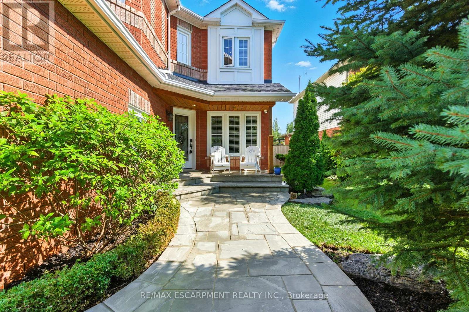 106 Ryans Way, Hamilton, Ontario  L8B 0P3 - Photo 3 - X13027856