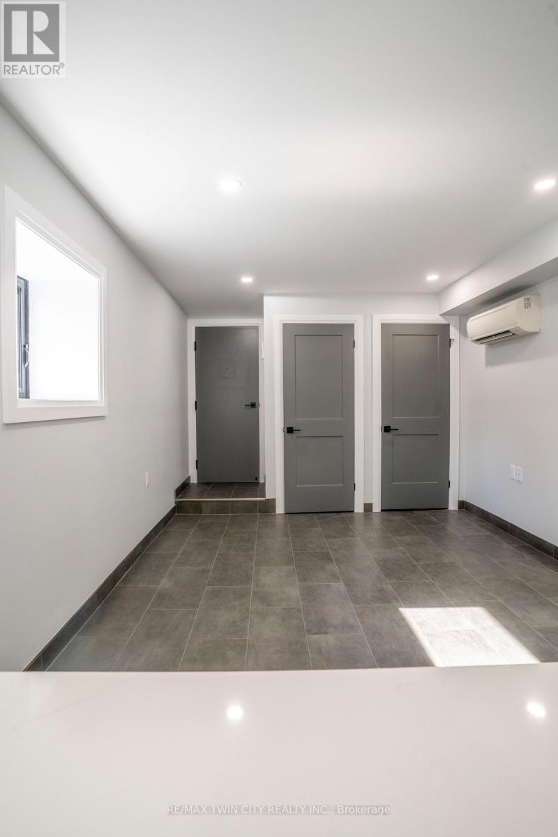 2 - 130 Elgin Street, Brantford, Ontario  N3S 5A5 - Photo 3 - X13027902