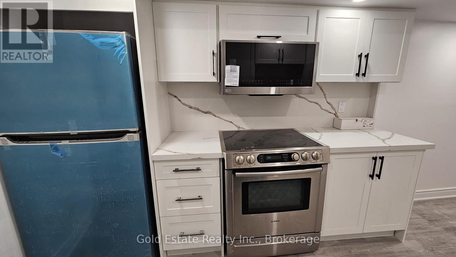 Lower 212 Spring Creek Drive, Hamilton, Ontario  L0R 2H8 - Photo 9 - X13027904