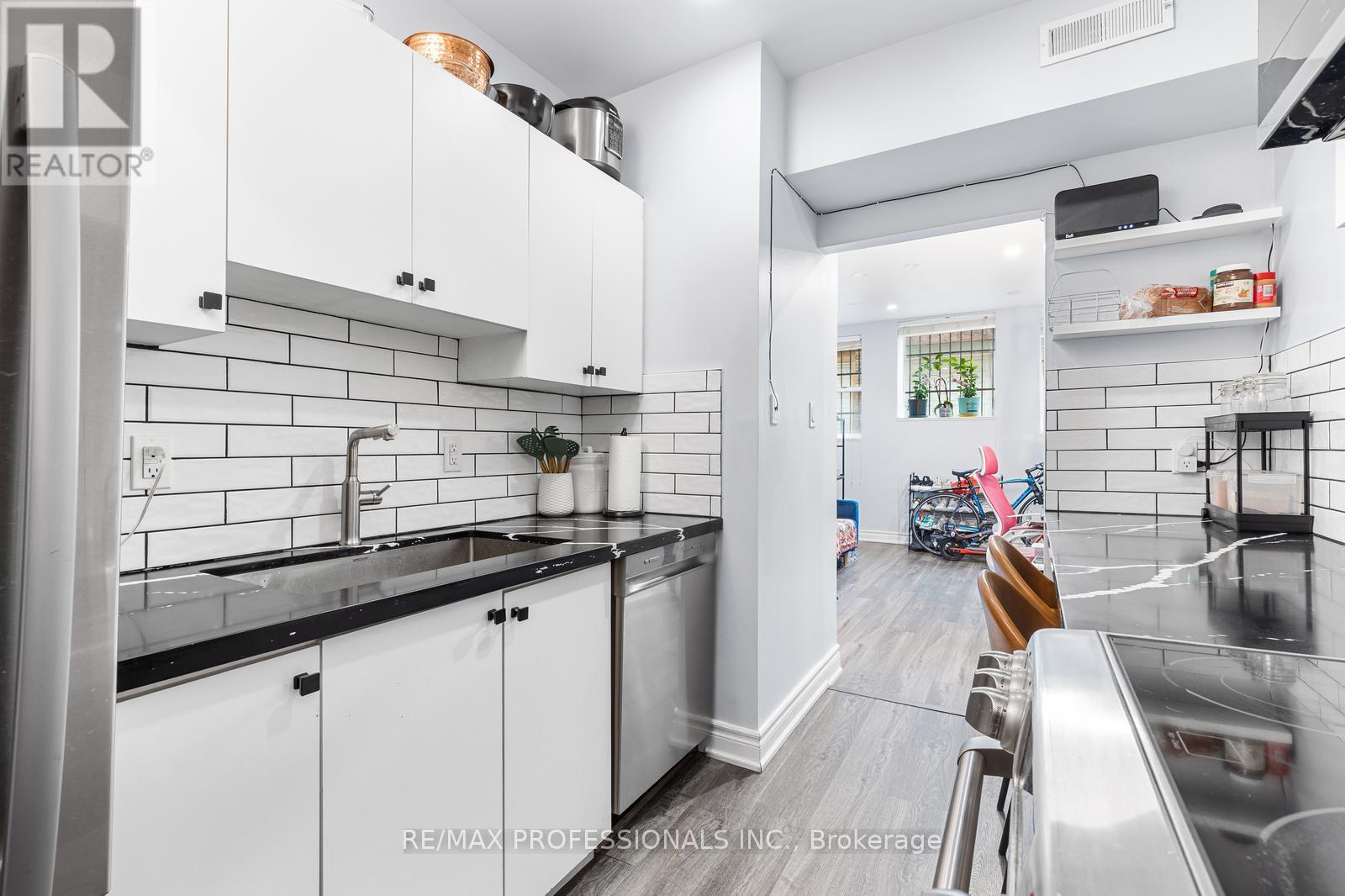 105 - 412 Jarvis Street, Toronto, Ontario  M4Y 2G6 - Photo 8 - C13027858