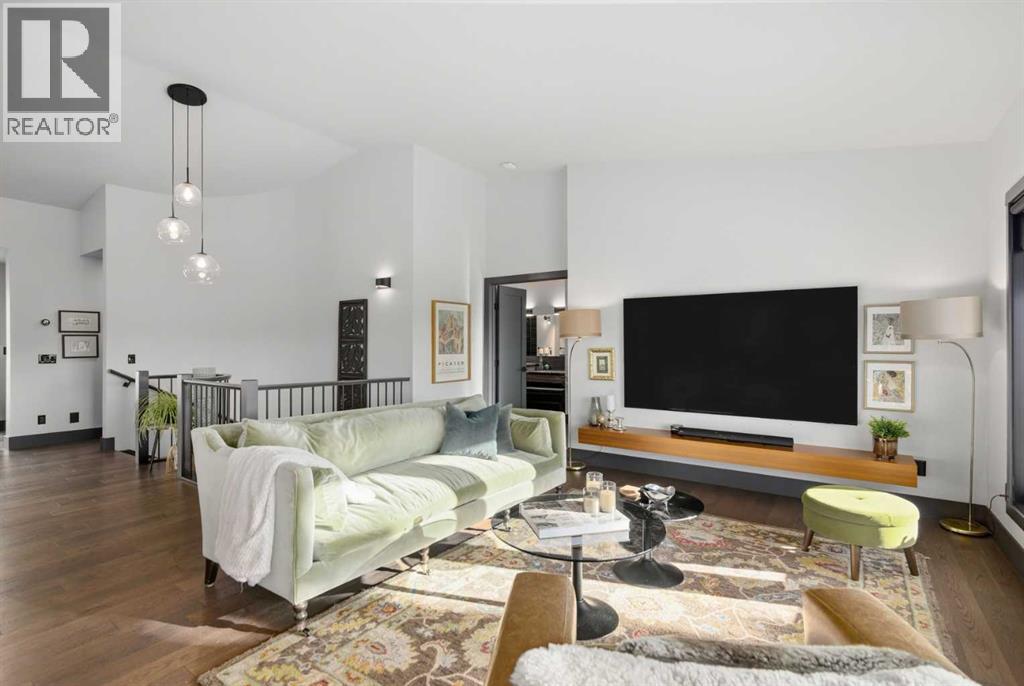 38 Sunrise Way, Priddis Greens, Alberta  T0L 1W3 - Photo 15 - A2294080