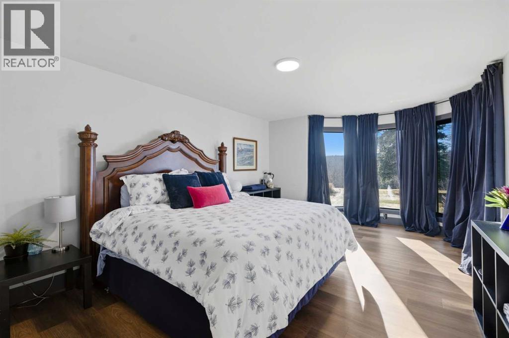 38 Sunrise Way, Priddis Greens, Alberta  T0L 1W3 - Photo 42 - A2294080