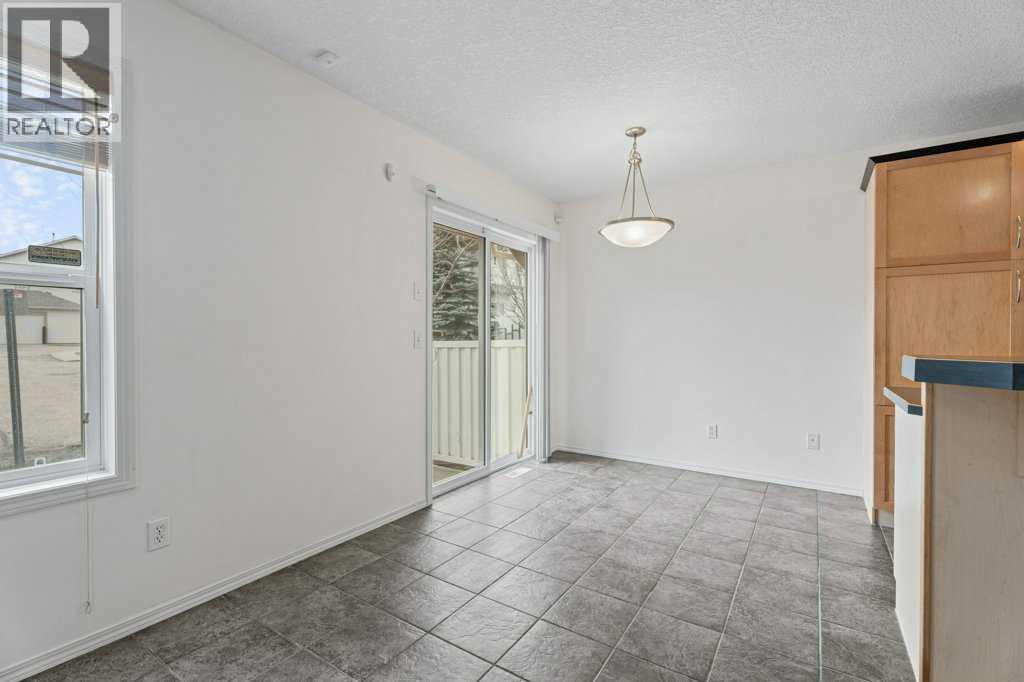 2317 Eversyde Avenue SW, Calgary, Alberta  T2Y 4S4 - Photo 14 - A2300304