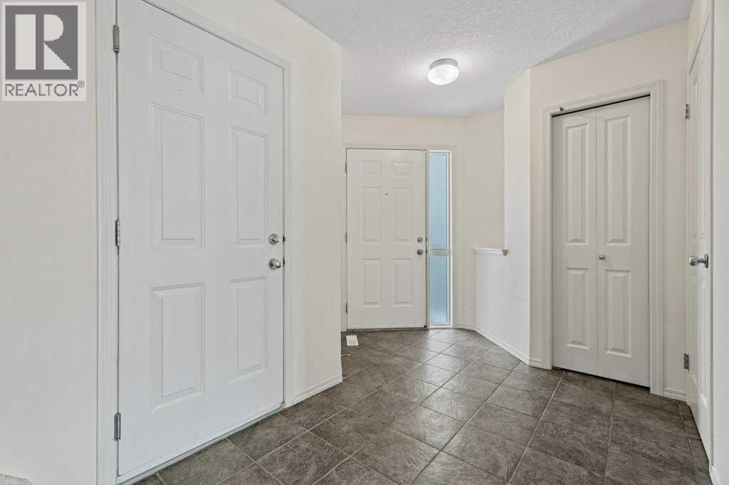 2317 Eversyde Avenue SW, Calgary, Alberta  T2Y 4S4 - Photo 3 - A2300304