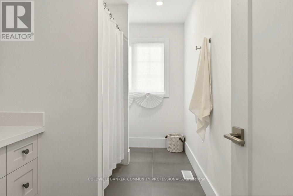 128 Canada Street, Hamilton, Ontario  L8P 1P5 - Photo 34 - X13026784