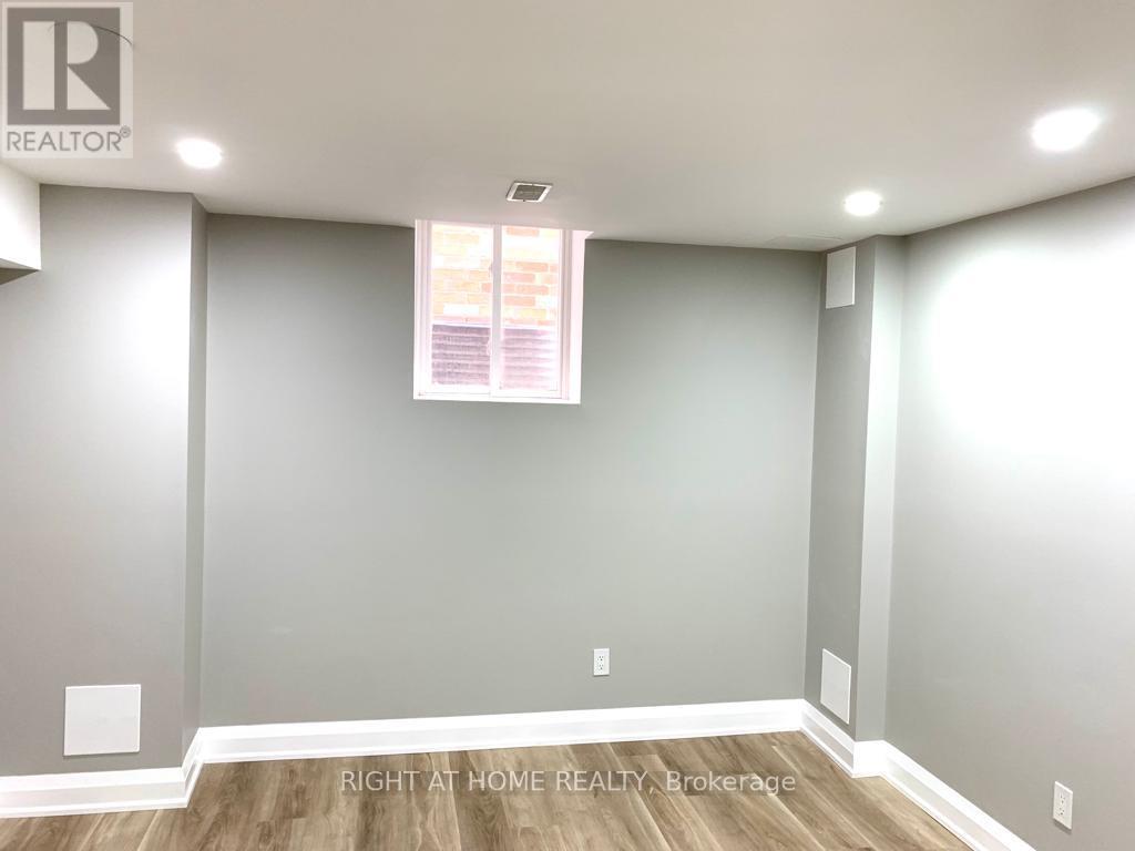 1649 Quail Run Drive, Oshawa, Ontario  L1K 0L9 - Photo 32 - E13024054