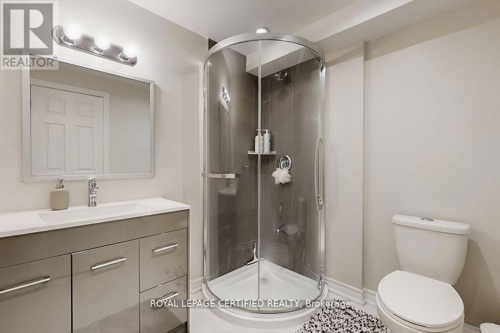 3898 Parkgate Drive, Mississauga, Ontario  L5N 7B4 - Photo 44 - W12964462