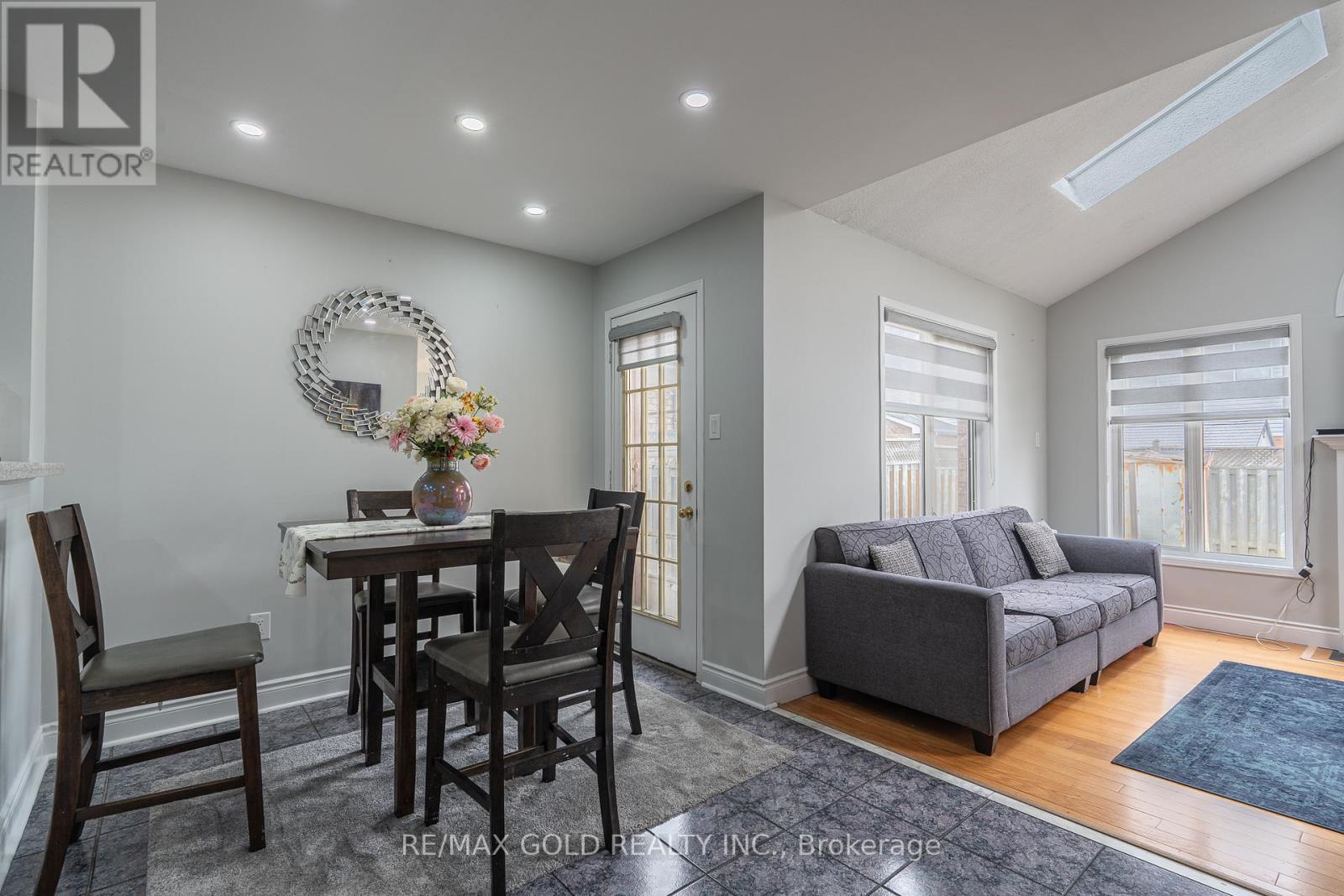 135 Cordgrass Crescent, Brampton, Ontario  L6R 1Z8 - Photo 12 - W13026020